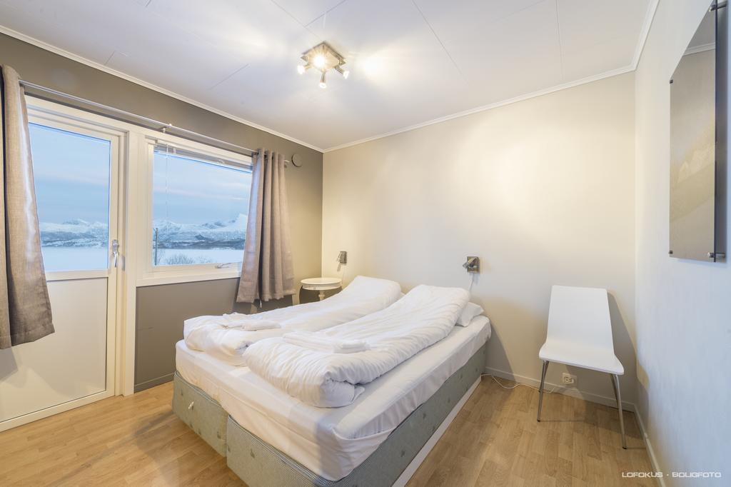Midt I Lofoten Alstad  الغرفة الصورة